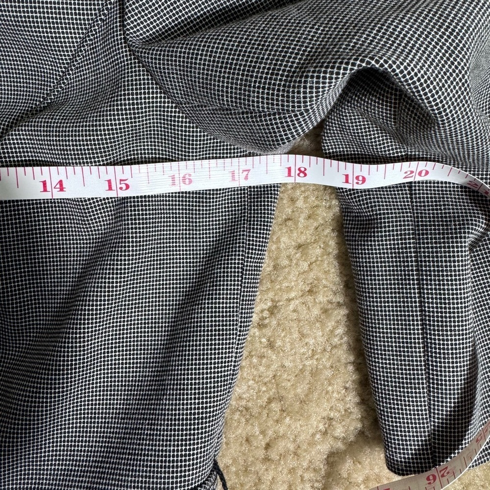 White House Black Market Tweed Black/Gray Ruffled Blazer 3/4 Sleeves Fitted 8 - Picture 10 of 12